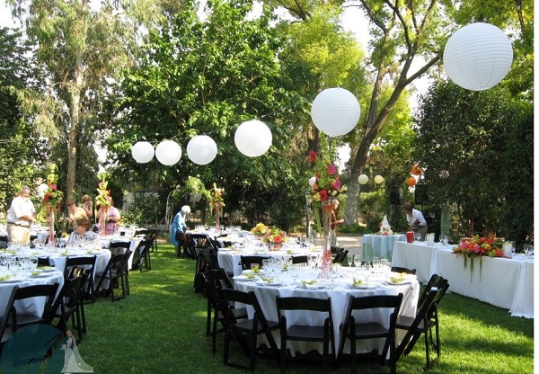 مزایای برگزار مراسم در باغ عروسی در فصول گرم